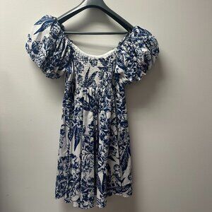 Abercrombie & Fitch Blue and White Floral Dress NWT!!